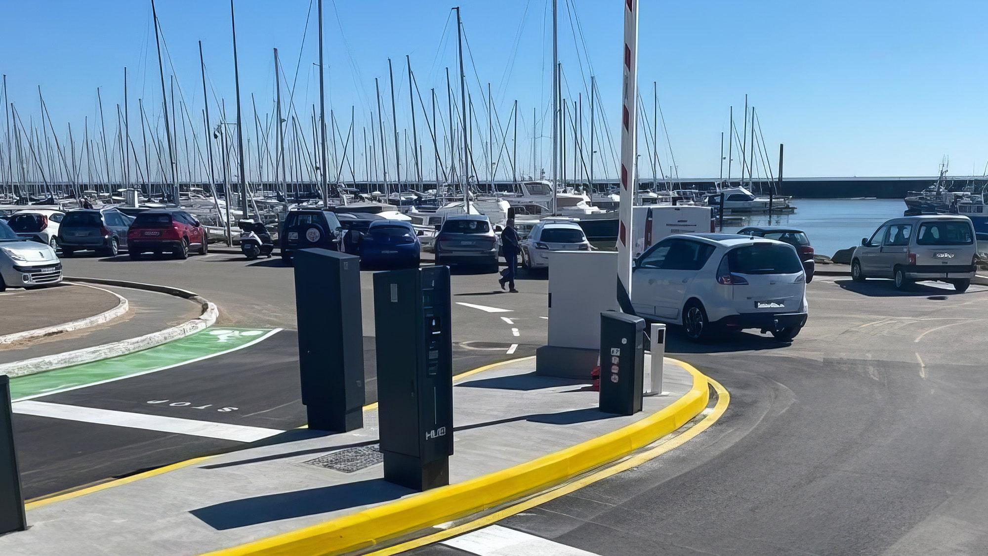Atout Ports Marinas use Survision LPR Cameras for PARCS with HUB Parking