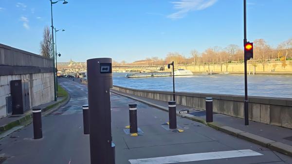 Retractable Bollards and ANPR Cameras: A Smart Access Control Solution for Cities